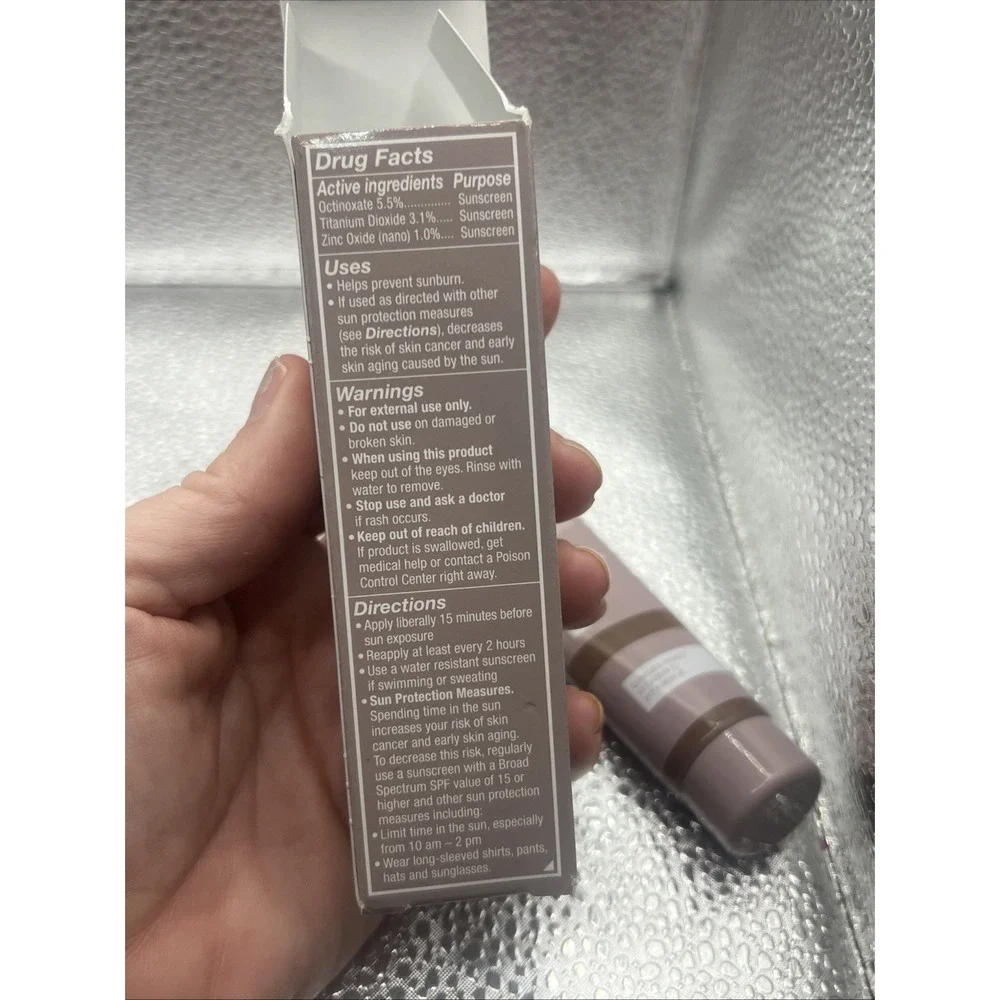 Revlon Illuminance Tinted‎ Serum, Triple Hyaluronic Acid, SPF 15, 601 Nutmeg